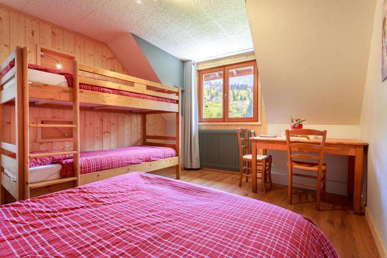 Gite Auberge L'Herbe Tendre Saint-Pierre-d'Entremont  Екстер'єр фото
